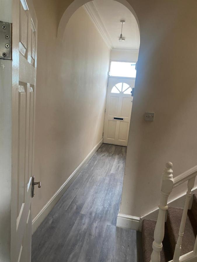 Spacious 4 Bedroom House Near Stokes Croft!! Central!!! Bristol Exterior foto